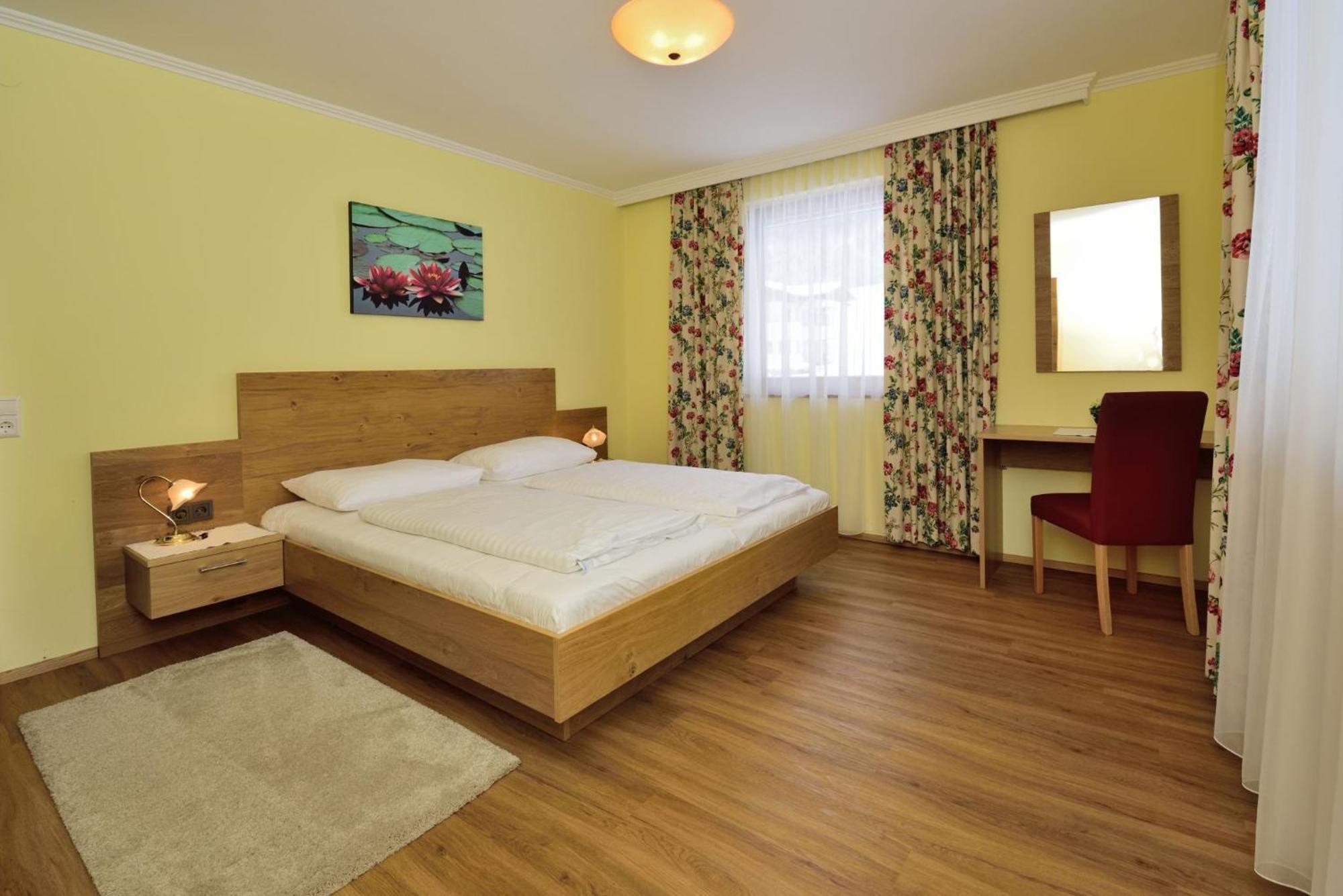 Ferienhotel Gasthof Zur Post Untertauern Εξωτερικό φωτογραφία